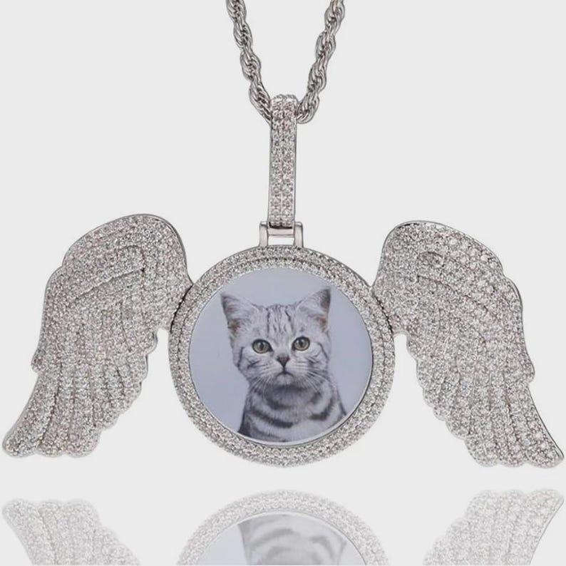 Custom Big Angel Wing Round Photo Necklace Women Personalized Memory Jewelry Customized Picture Pendant Charm Men Free Engrave - CaratixJewelry